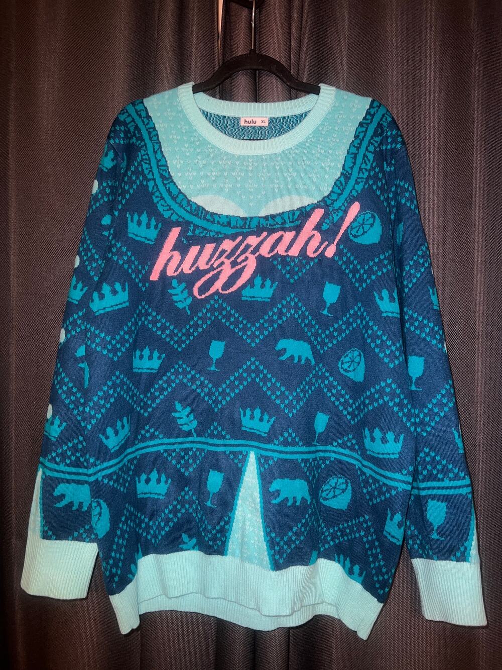 Ugly Christmas Sweater Xmas Size XL Hulu The Great